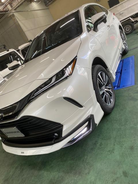 新型ハリアー 試乗車 | 株式会社AES